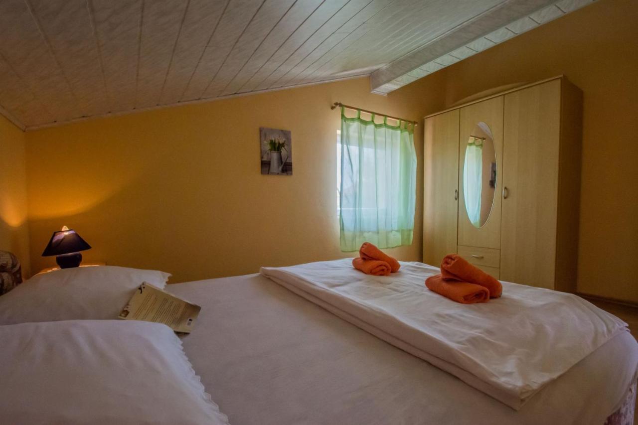 יאדראנובו Apartments Tajci מראה חיצוני תמונה