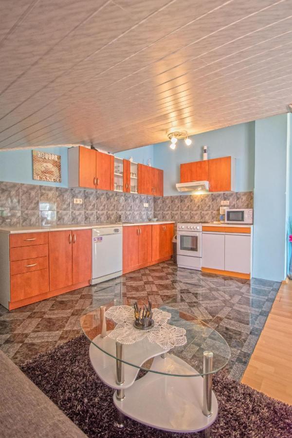 יאדראנובו Apartments Tajci מראה חיצוני תמונה